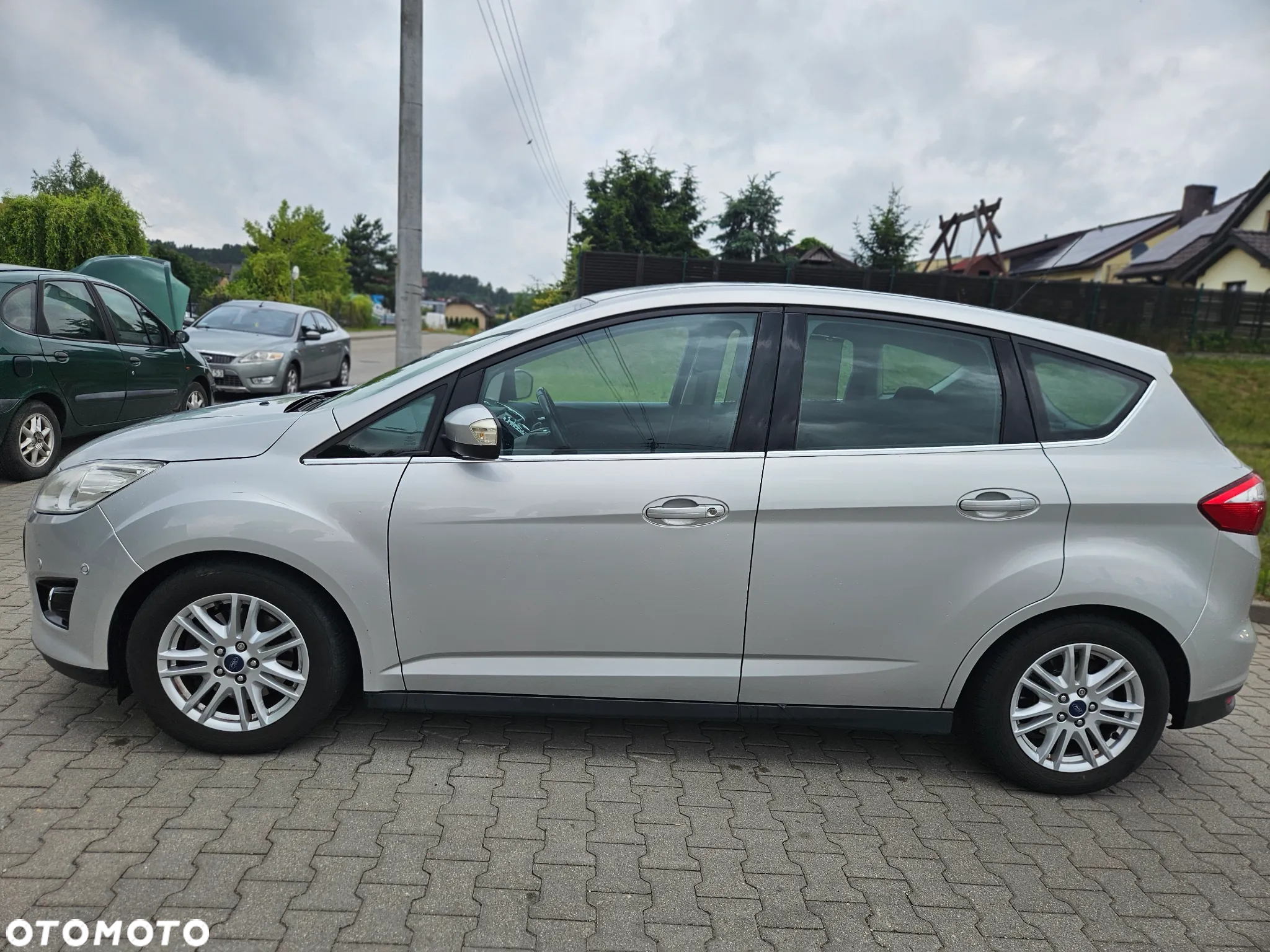 Ford C-MAX 1.6 EcoBoost Start-Stop-System Titanium - 2