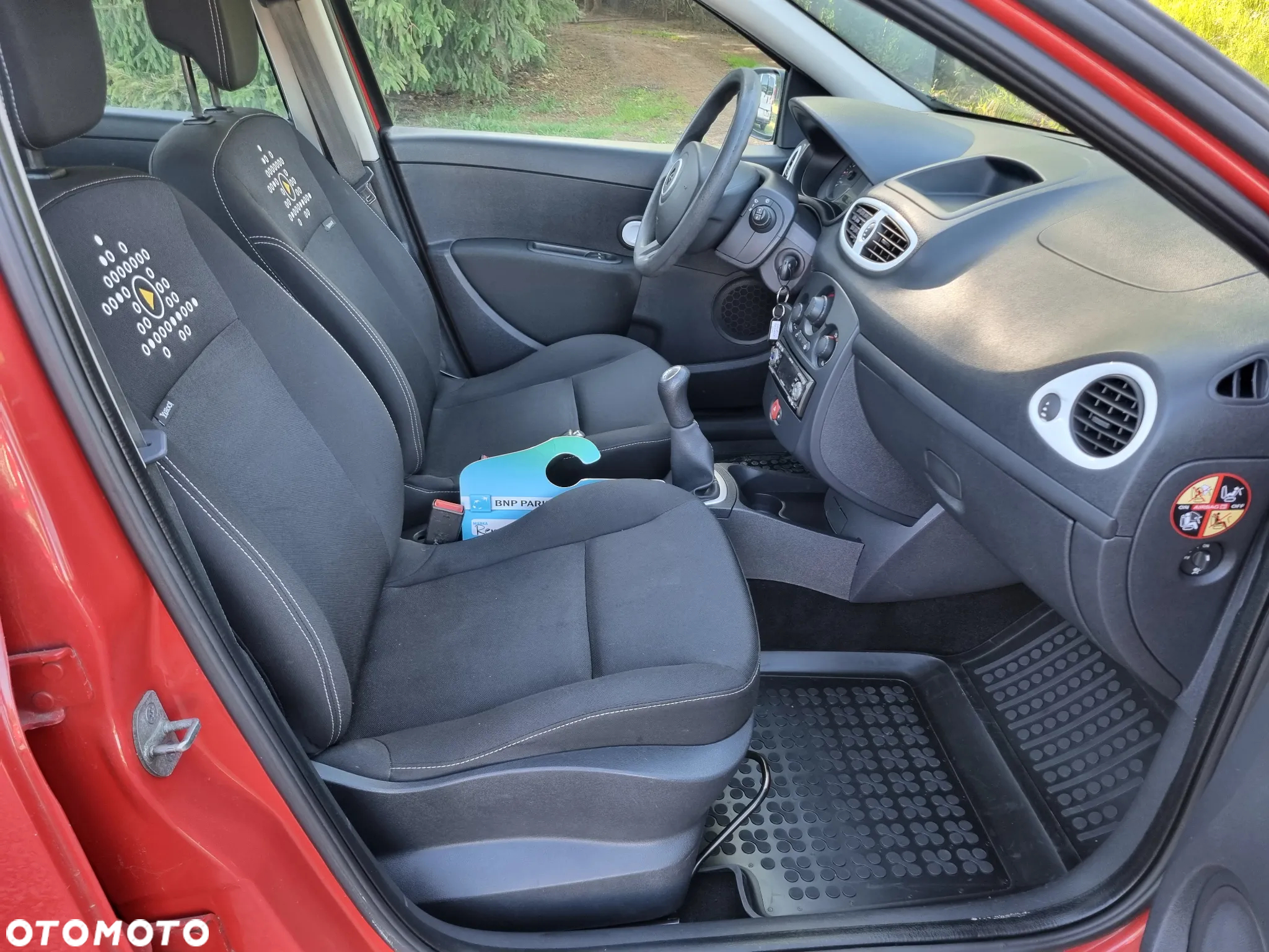 Renault Clio 1.2 16V 75 Yahoo - 20