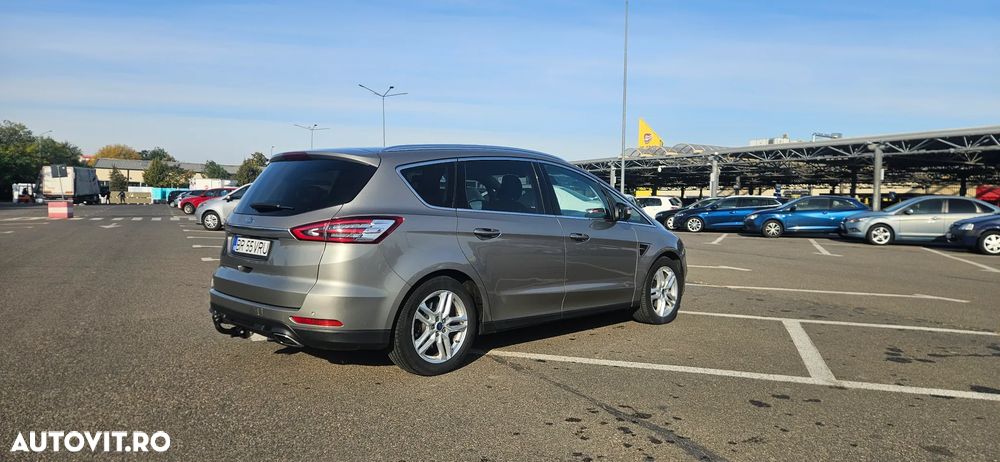 Ford S-Max 2.0 TDCi Powershift Titanium - 4