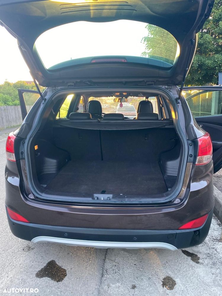 Hyundai ix35 2.0 CRDI High 4WD GLS Aut. Luxury - 3