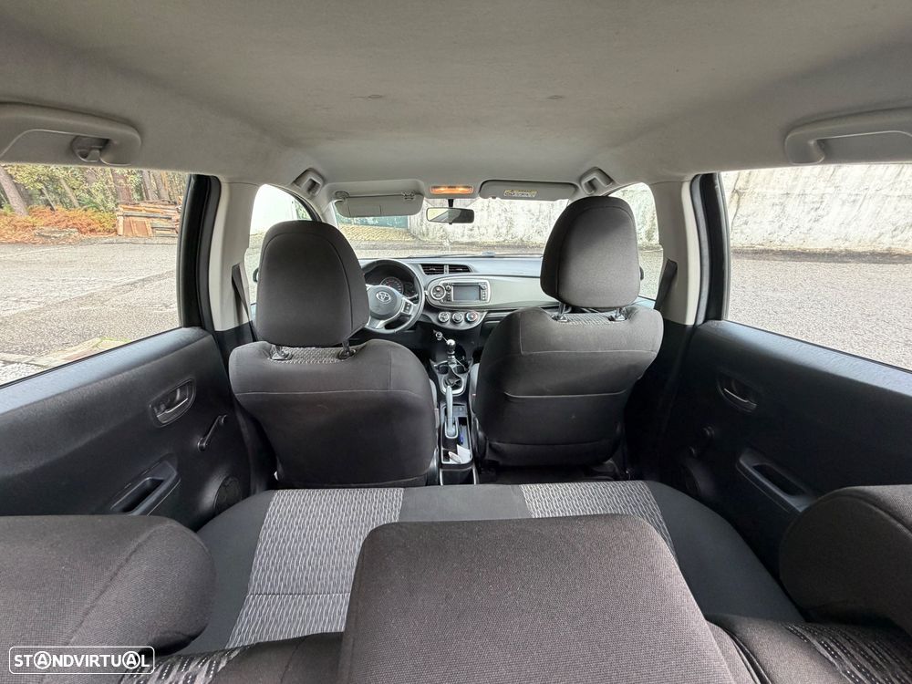 Toyota Yaris 1.4 D-4D Comfort+Navi - 10