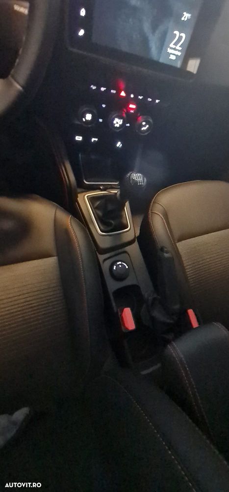 DACIA Duster 2023 — imagine 18