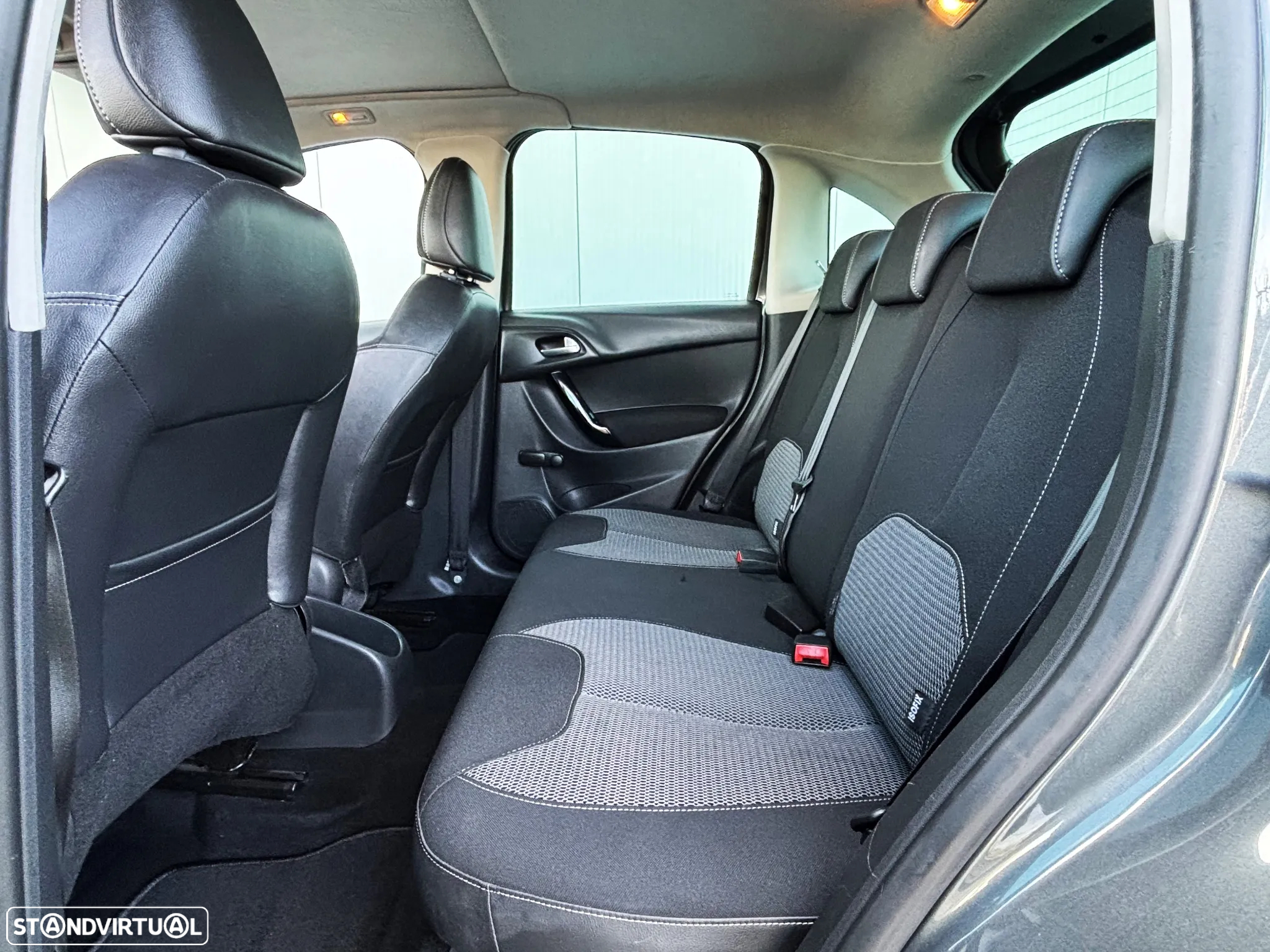 Citroën C3 1.4 HDi Airdream Se Selection - 13