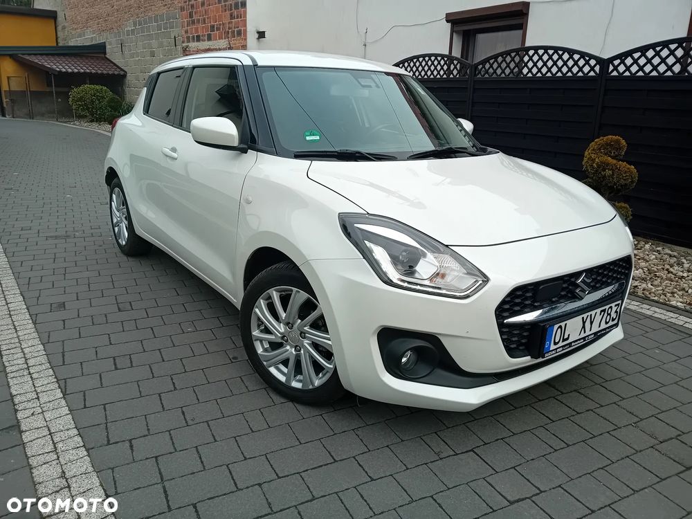 Suzuki Swift 1.2 Dualjet Hybrid CVT Comfort - 2