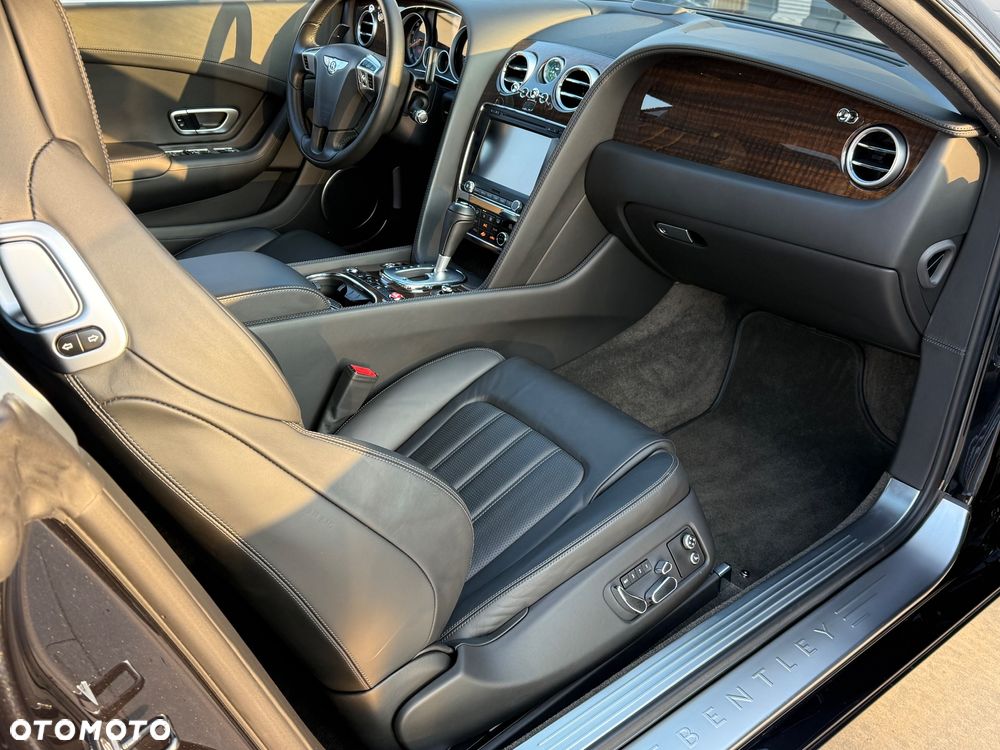 Bentley Continental GT V8 - 18