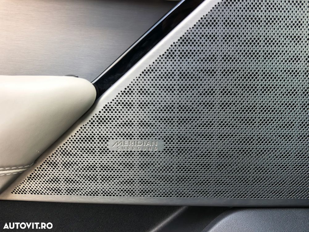 Land Rover Range Rover Velar R-Dynamic 2.0 P400e PHEV HSE - 25