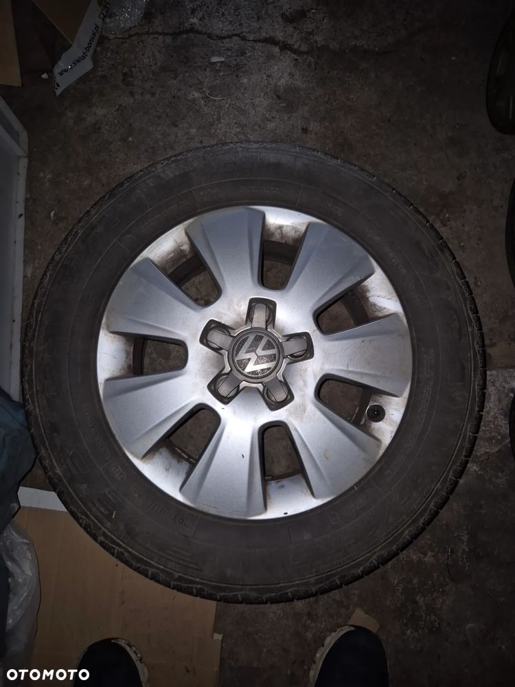 Volkswagen Golf Plus - 11