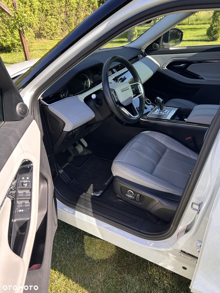 Land Rover Range Rover Evoque - 12