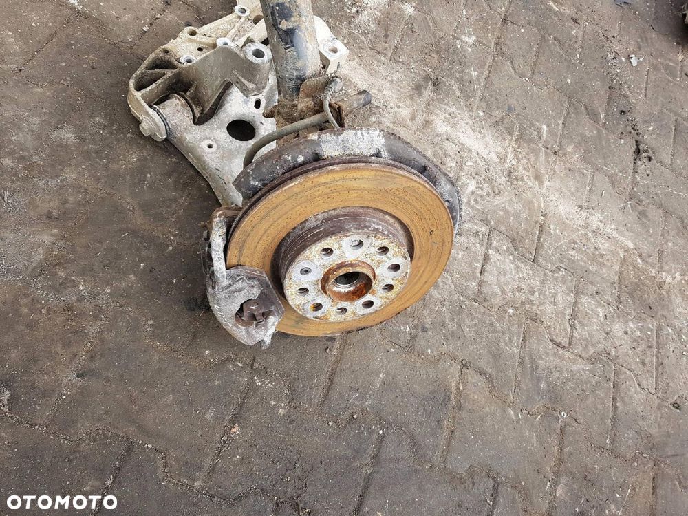 SEAT LEON 1P 2 II LIFT 09-12r 1.6 TDI AMORTYZATOR ZWROTNICA LEWA PRZÓD - 2