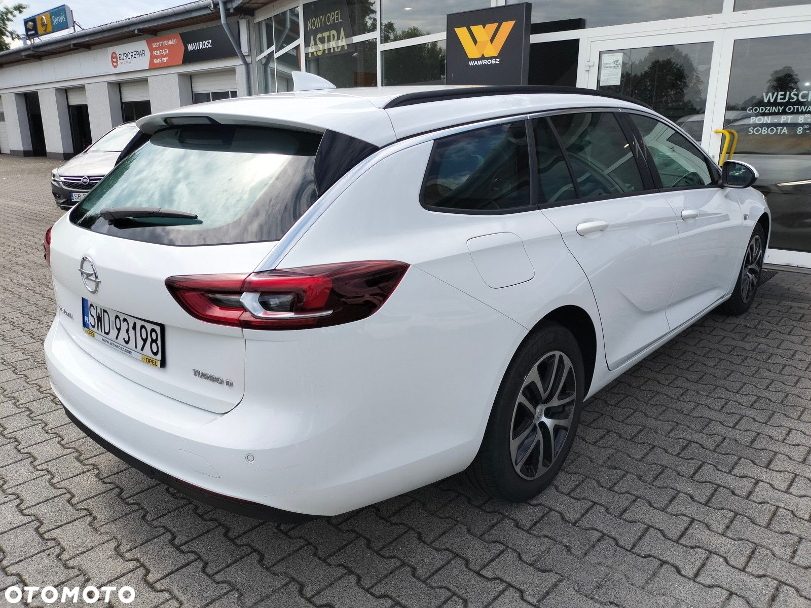 Opel Insignia - 11