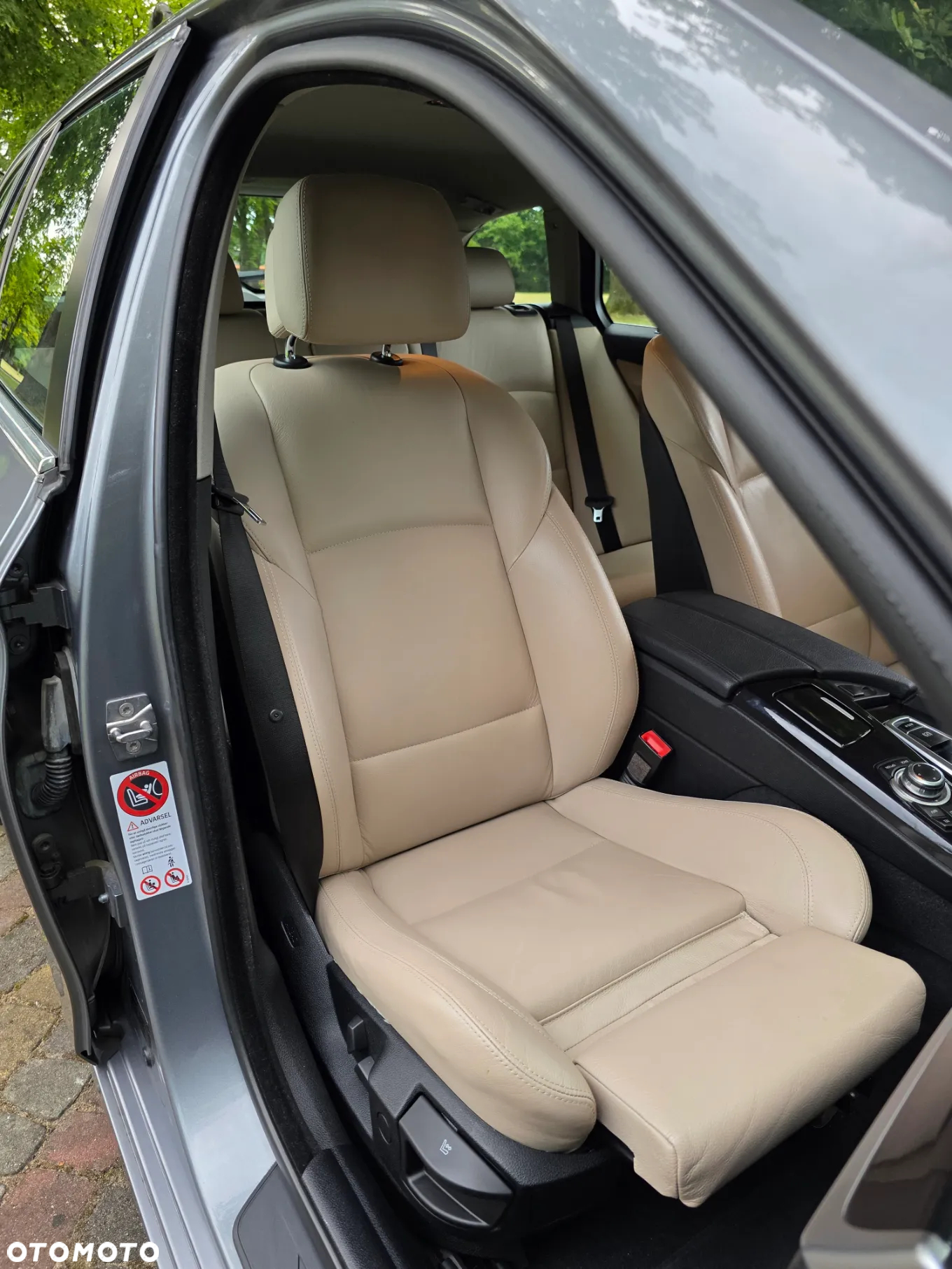 BMW Seria 5 535i Touring - 33