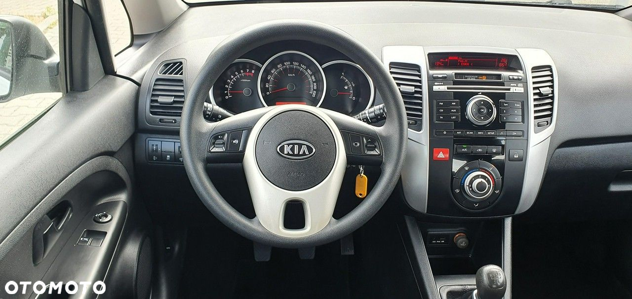 Kia Venga - 7