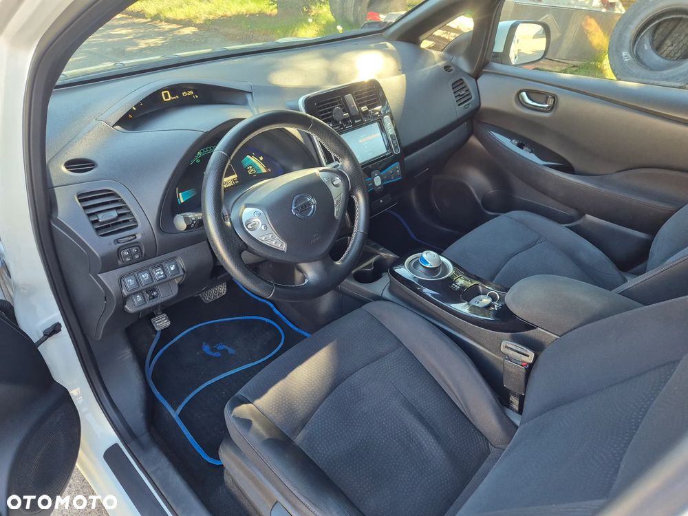 Nissan Leaf 24kWh Acenta - 9