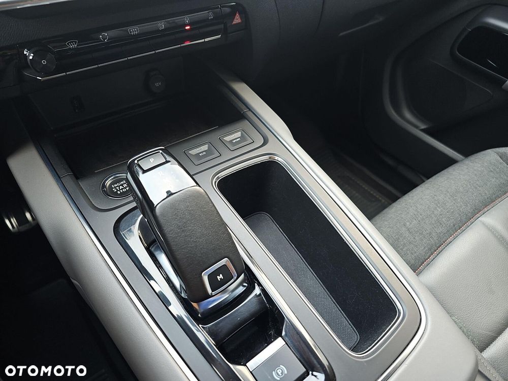 Citroën C5 Aircross 1.6 PureTech Shine EAT8 - 33