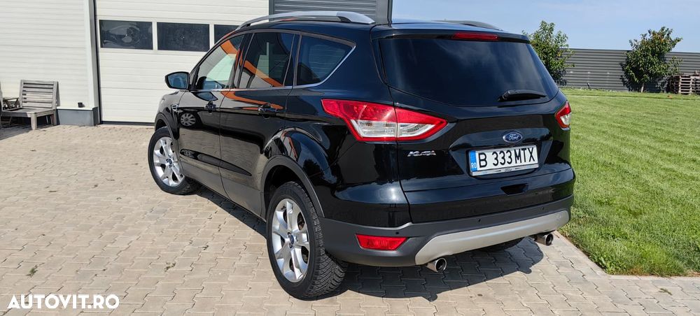 Ford Kuga 2.0 TDCi Powershift 4WD Titanium - 15