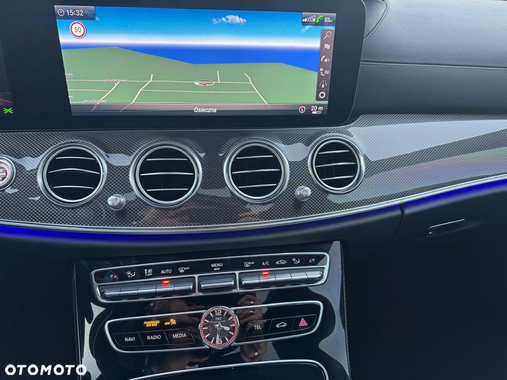 Mercedes-Benz Klasa E AMG 63 S 4Matic+ AMG Speedshift MCT-9G - 15