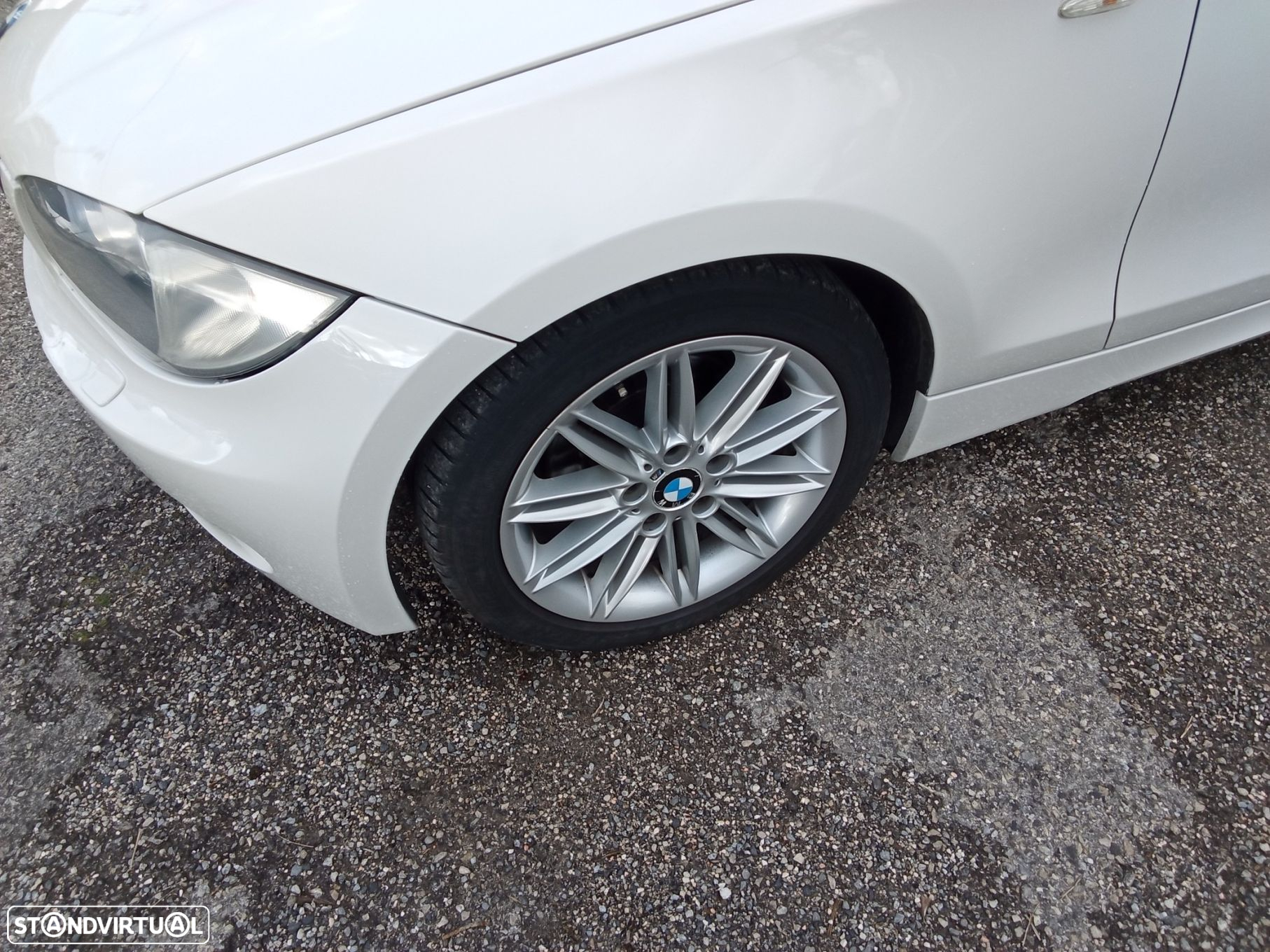 BMW 118 d Pack M - 8