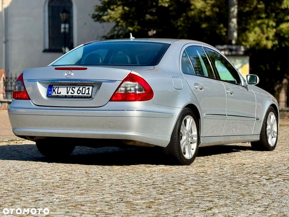 Mercedes-Benz Klasa E - 36