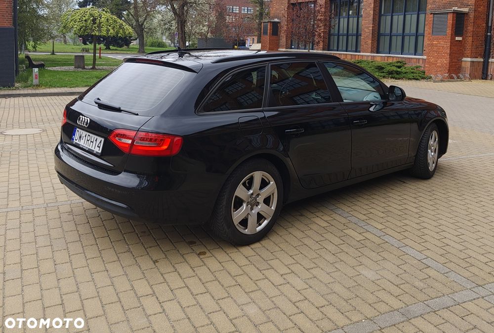 Audi A4 Avant - 5