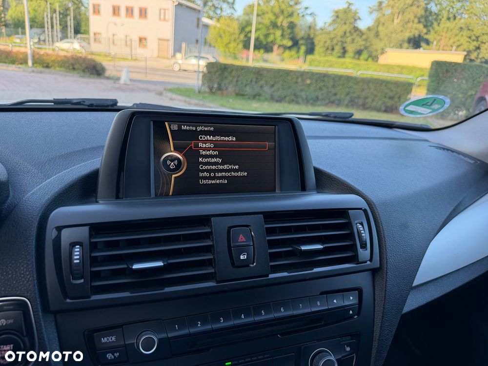 BMW Seria 1 116i Sport Line - 10