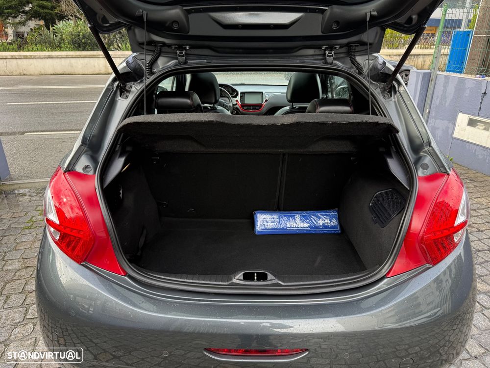 Peugeot 208 GTI 200 THP - 15