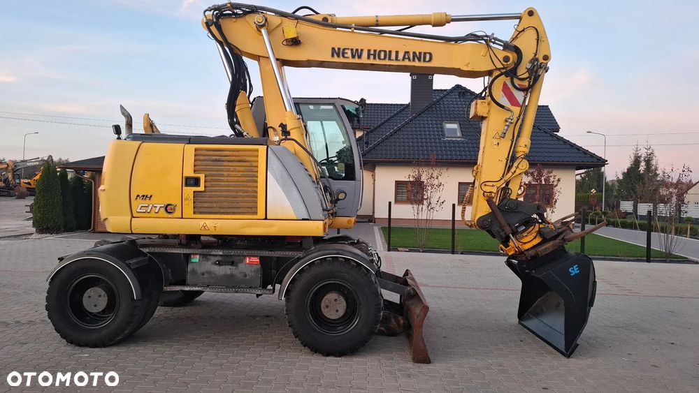 New Holland MH CITY ROTOTILT  ze szczypcami - 1