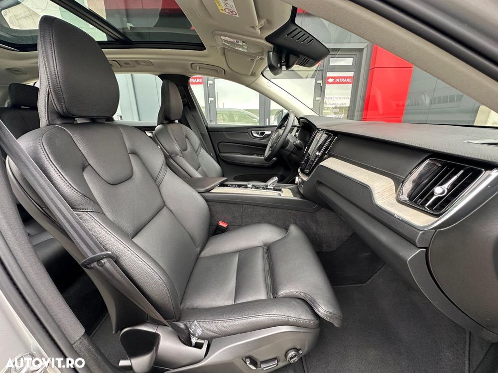 Volvo XC 60 Recharge T6 Twin Engine eAWD Inscription Expression - 22