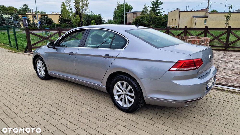 Volkswagen Passat 2.0 TDI BMT Comfortline - 3