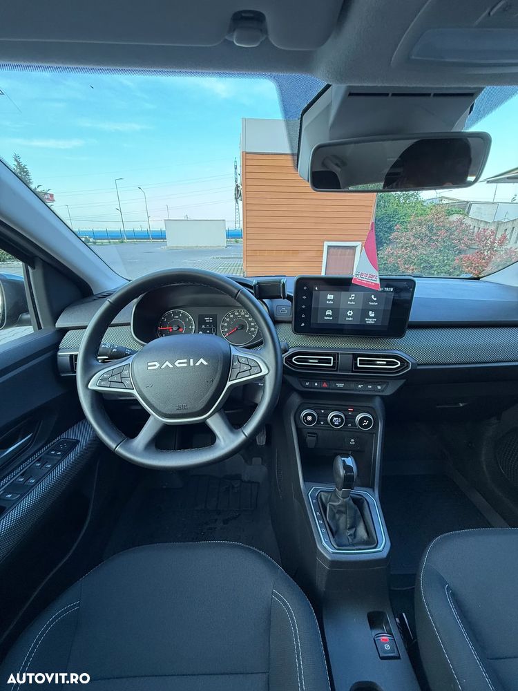 Dacia Logan TCe 90 CVT Journey - 5