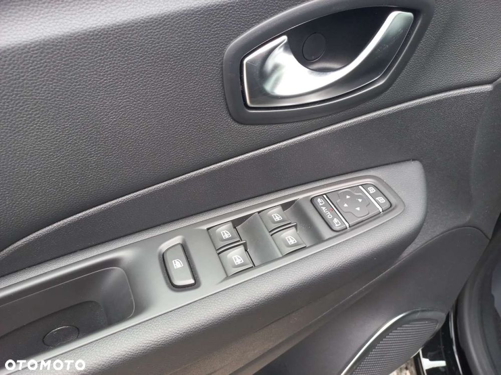 Renault Captur - 11