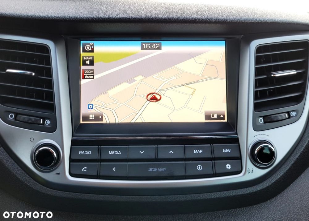 Hyundai Tucson 1.6 GDI BlueDrive Style 2WD - 27