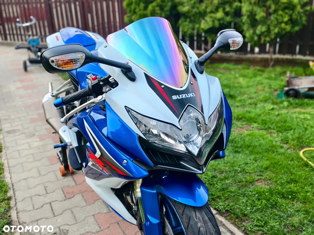 Suzuki GSX-R - 11