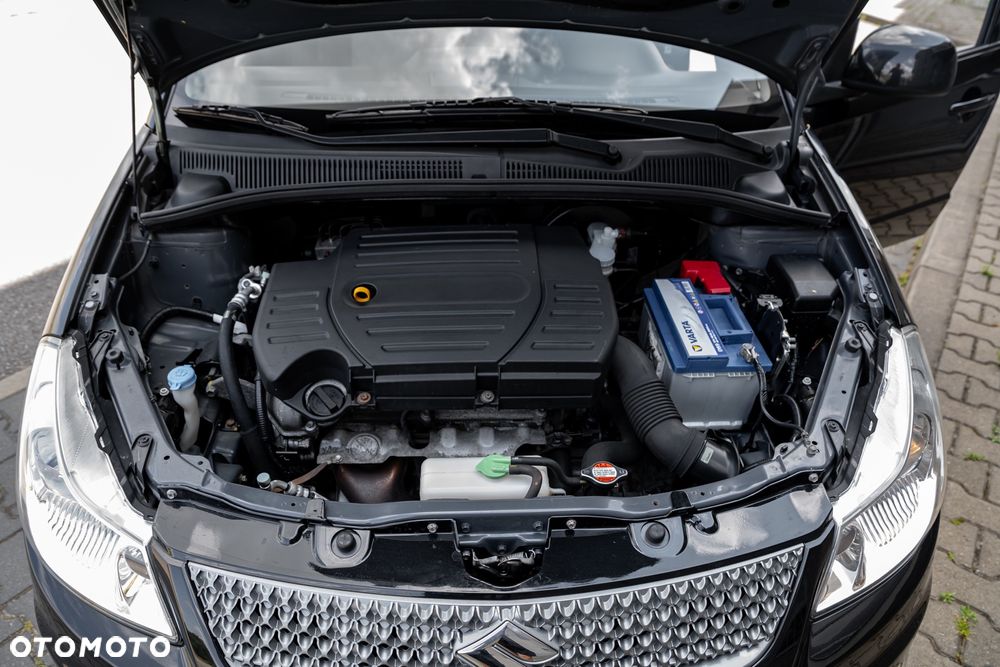 Suzuki SX4 1.6 Comfort 4WD - 34
