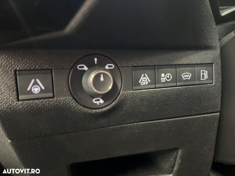 DS Automobiles DS 7 Crossback - 17