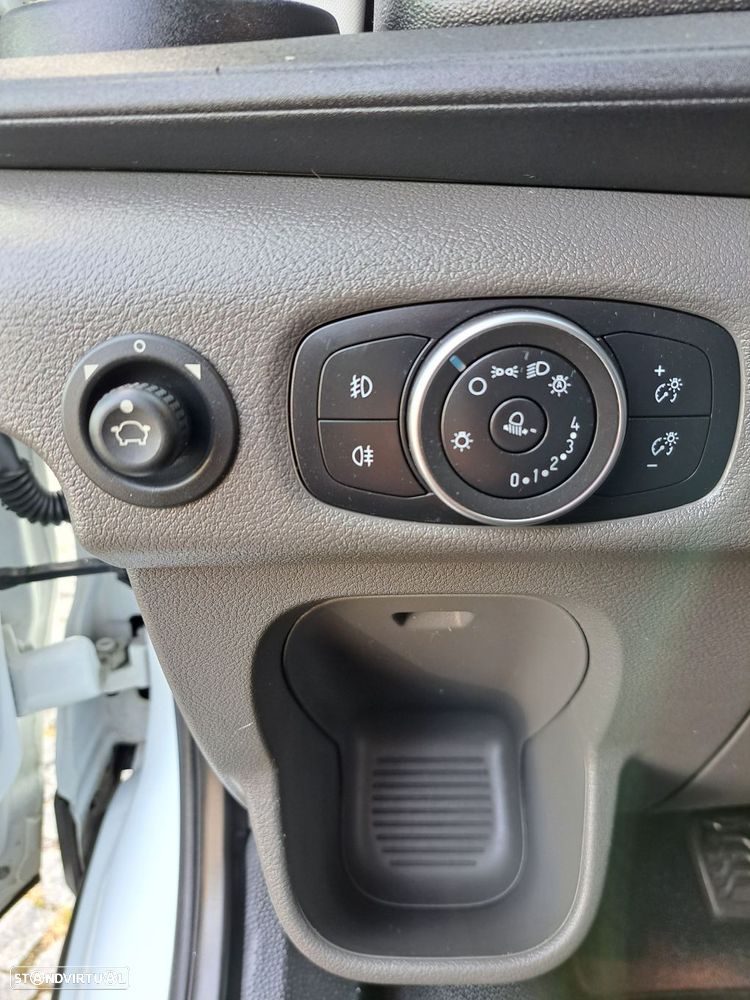 Ford Transit - 7
