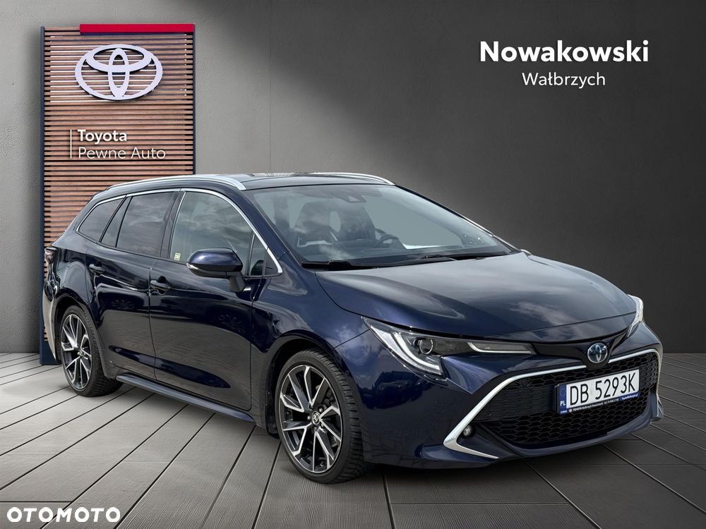 Toyota Corolla - 4