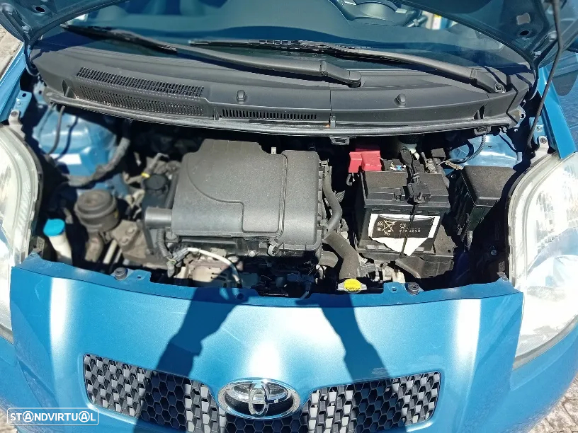 Toyota Yaris 1.0 VVT-i Sol High Pack MMT VSC+TRC - 6