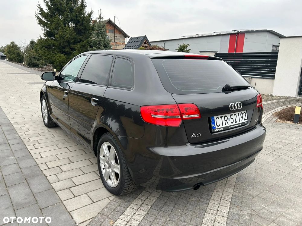 Audi A3 Sportback - 6