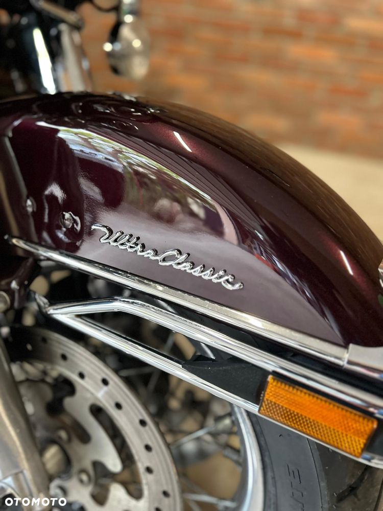 Harley-Davidson FLHT Electra Glide Standard - 5