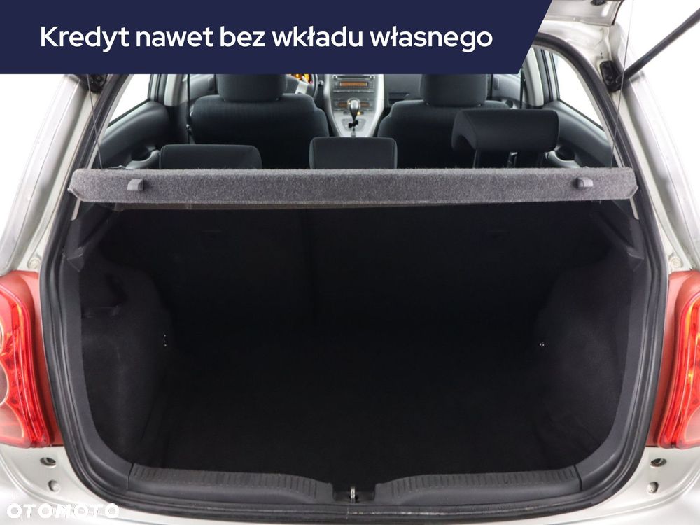 Toyota Auris - 15