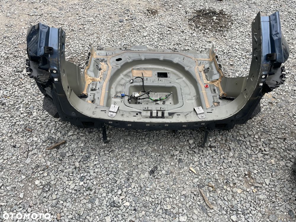 Pas tylny ćwiartka wanna Ford Kuga III 2.5 HYBRYDA - 1