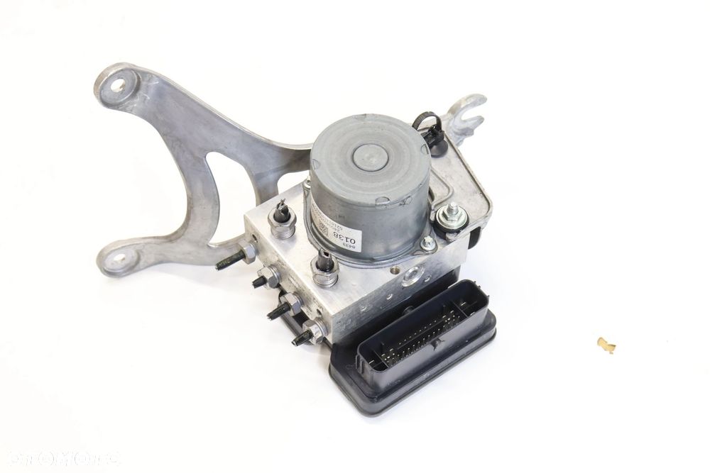 Opel Insignia B pompa ABS 84330138