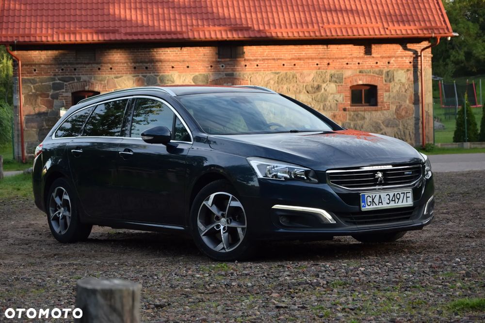 Peugeot 508 SW BlueHDi 180 EAT6 Stop&Start Allure - 2