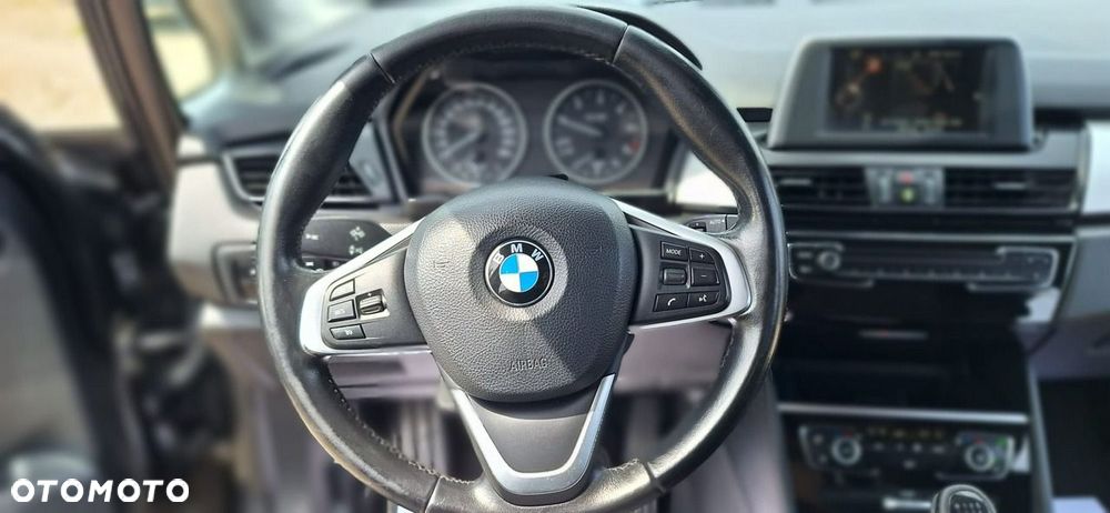 BMW Seria 2 - 16