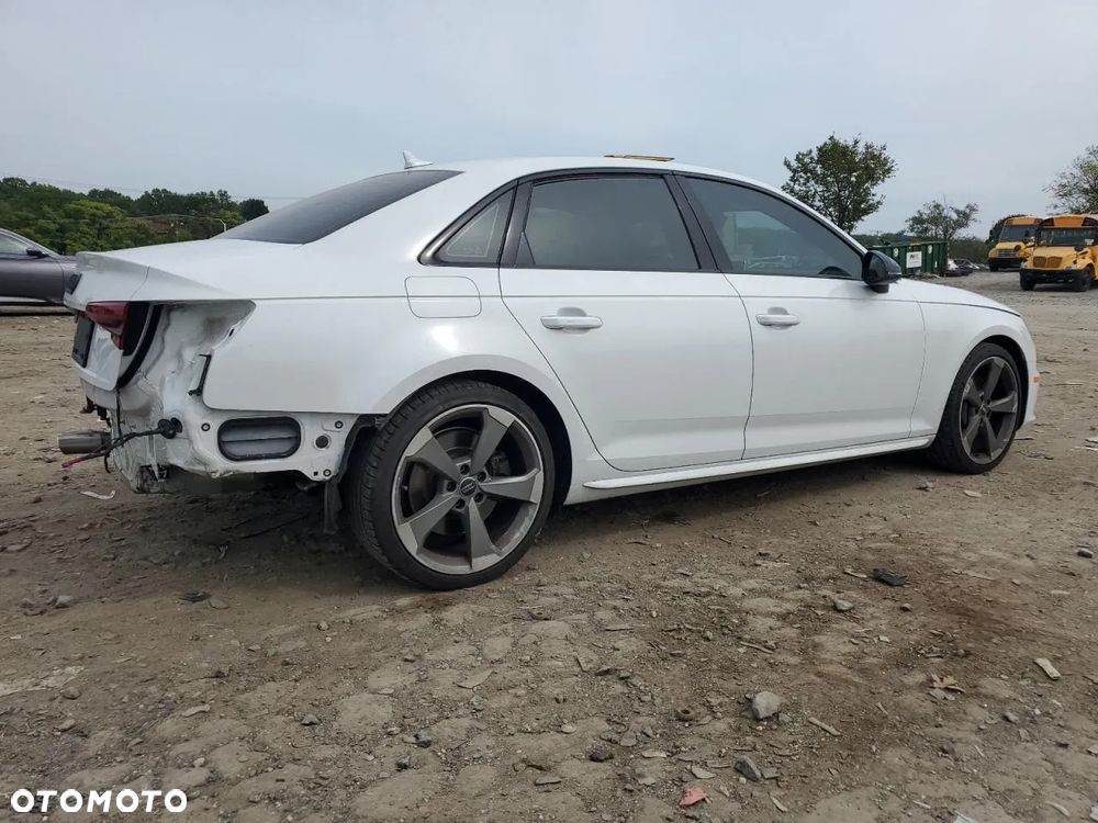 Audi S4 Limousine - 4