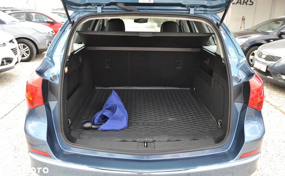 Opel Astra 1.6 ENERGY - 32