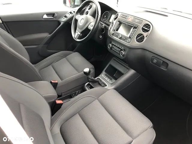 Volkswagen Tiguan 1.4 TSI Sport&Style - 8