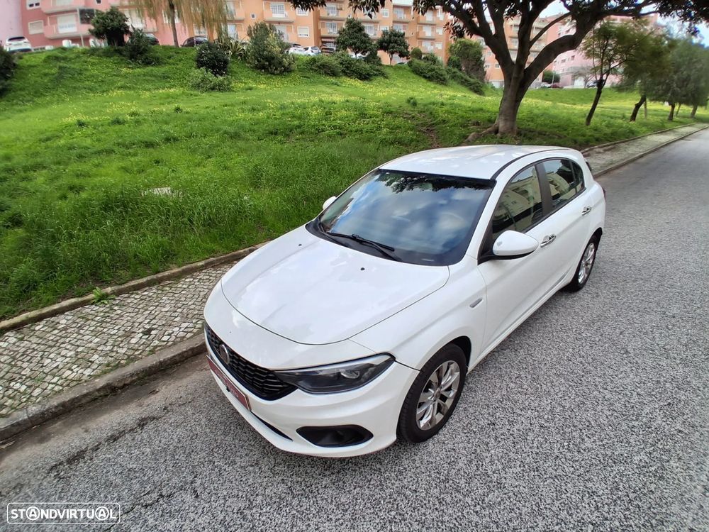 Fiat Tipo 1.3 M-Jet Lounge Tech - 36