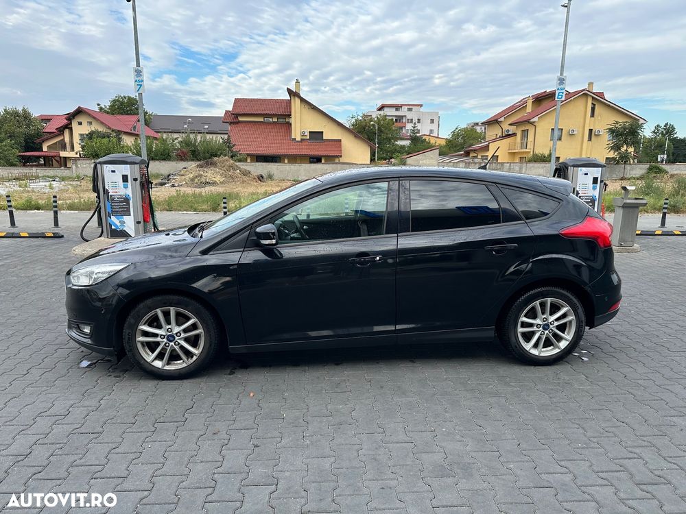Ford Focus 1.0 EcoBoost Trend - 17