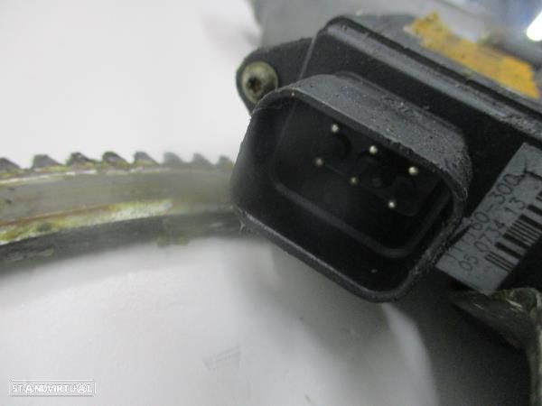 Elevador Frente Dto Opel Corsa B (S93) - 6